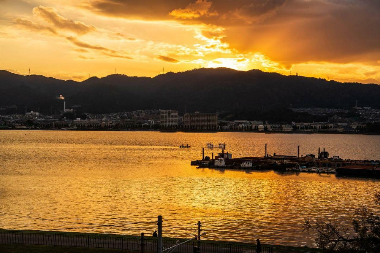 Готель Biwako No Senmatsu Moriyama Екстер'єр фото